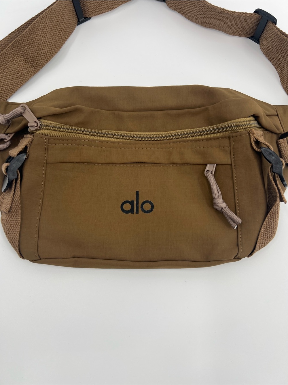 ALO Yoga Brown Belt Bag with Front Zip Pocket - Picture 2 of 6